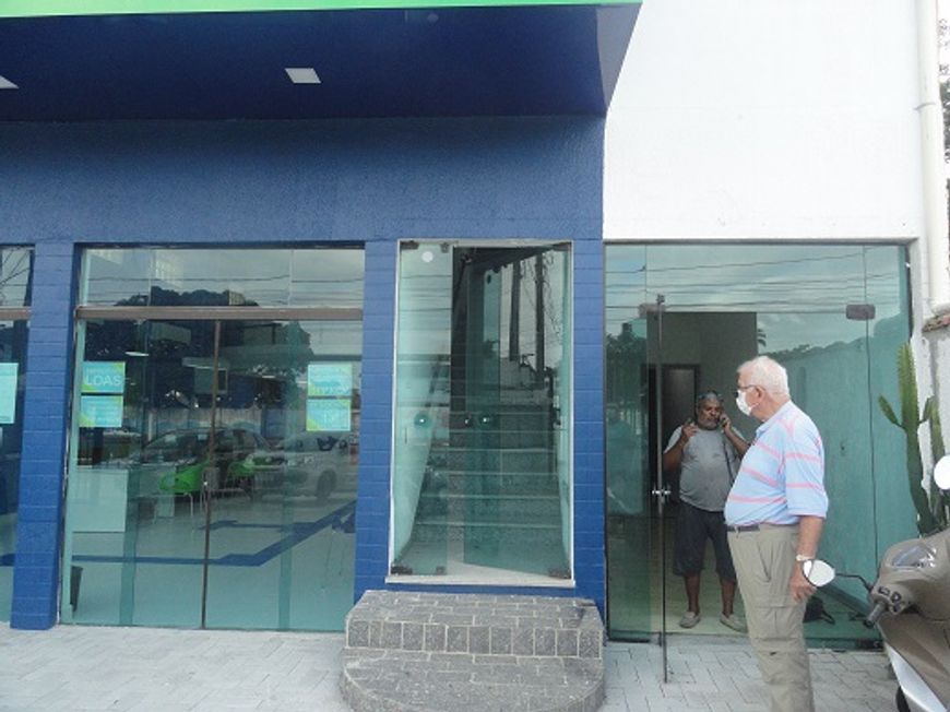 Foto 1 de Sala Comercial com 2 Quartos para alugar, 265m² em Centro, Bertioga