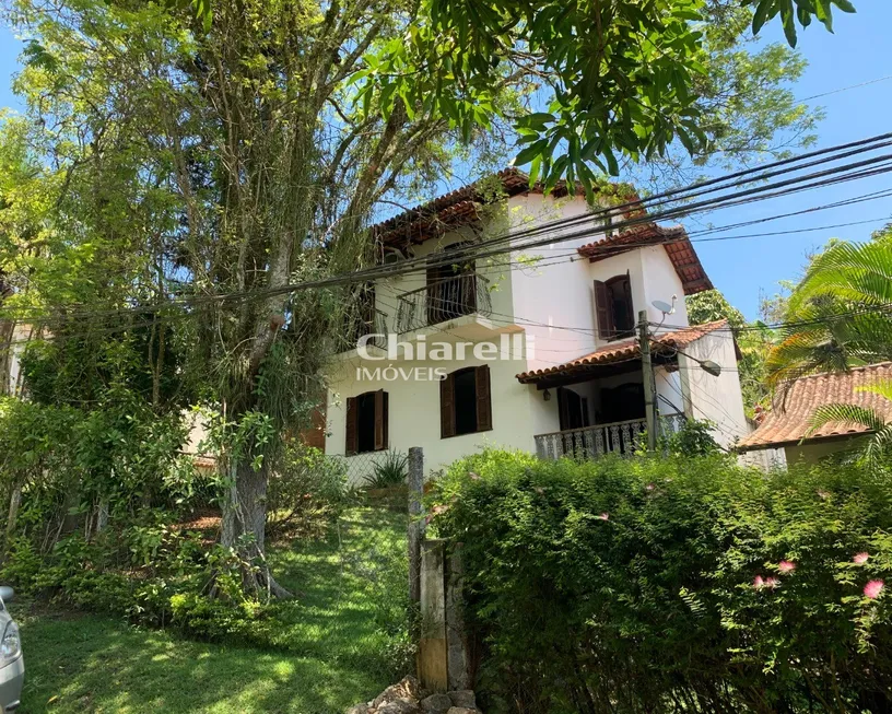 Foto 1 de Casa de Condomínio com 3 Quartos à venda, 300m² em Badu, Niterói