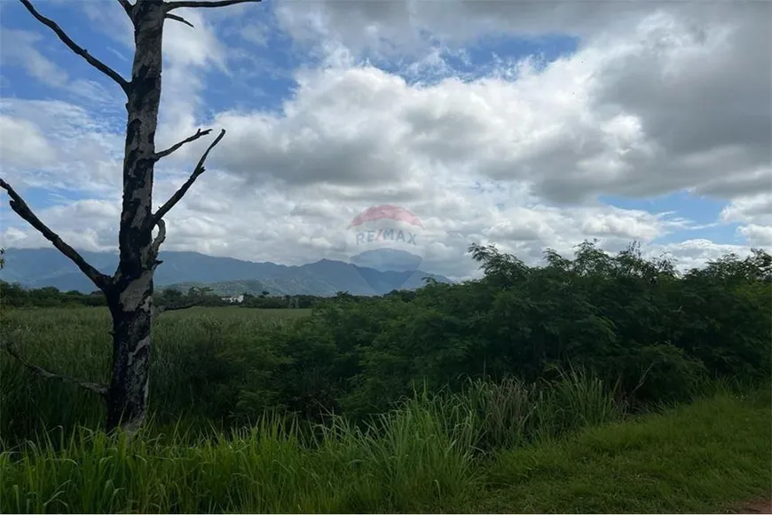 Foto 1 de Lote/Terreno à venda, 6580m² em Recreio Dos Bandeirantes, Rio de Janeiro