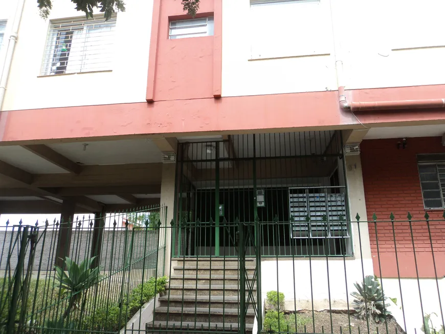 Foto 1 de Apartamento com 1 Quarto para alugar, 40m² em Vila João Pessoa, Porto Alegre