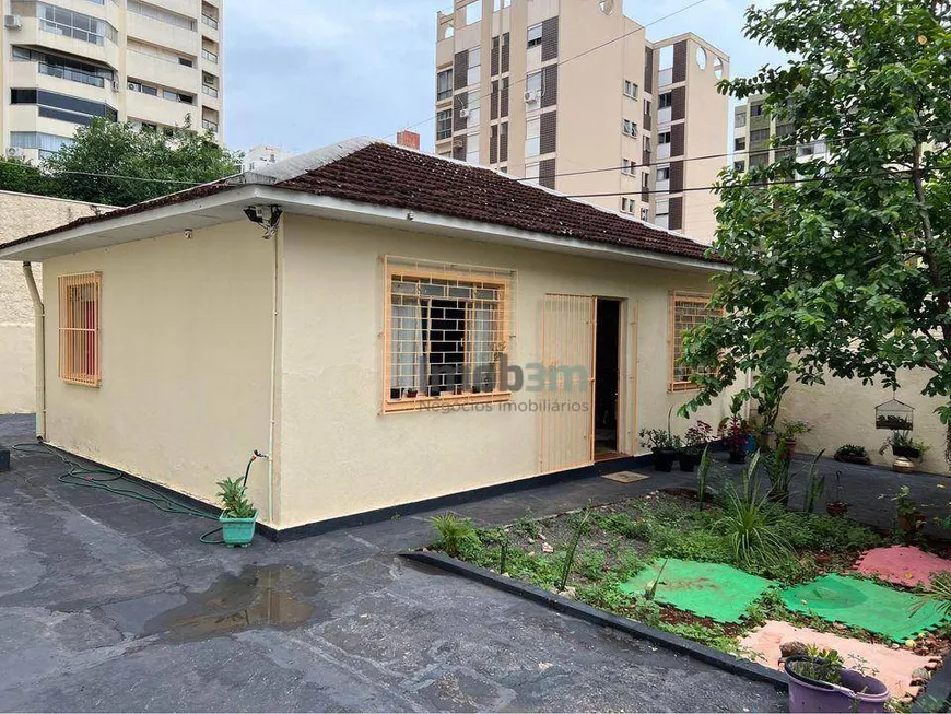 Foto 1 de Casa com 3 Quartos para alugar, 80m² em Centro, Londrina