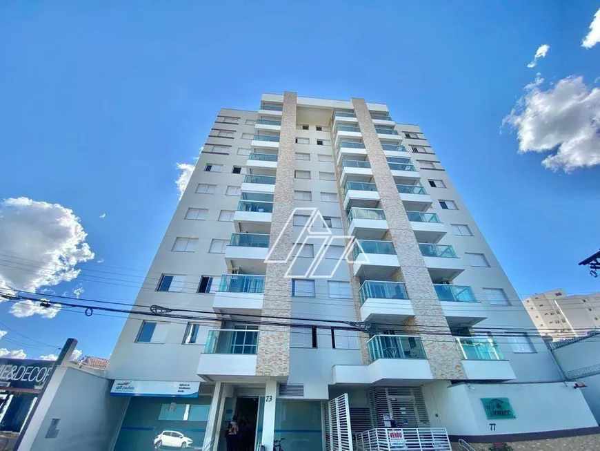 Foto 1 de Apartamento com 2 Quartos à venda, 66m² em Cascata, Marília