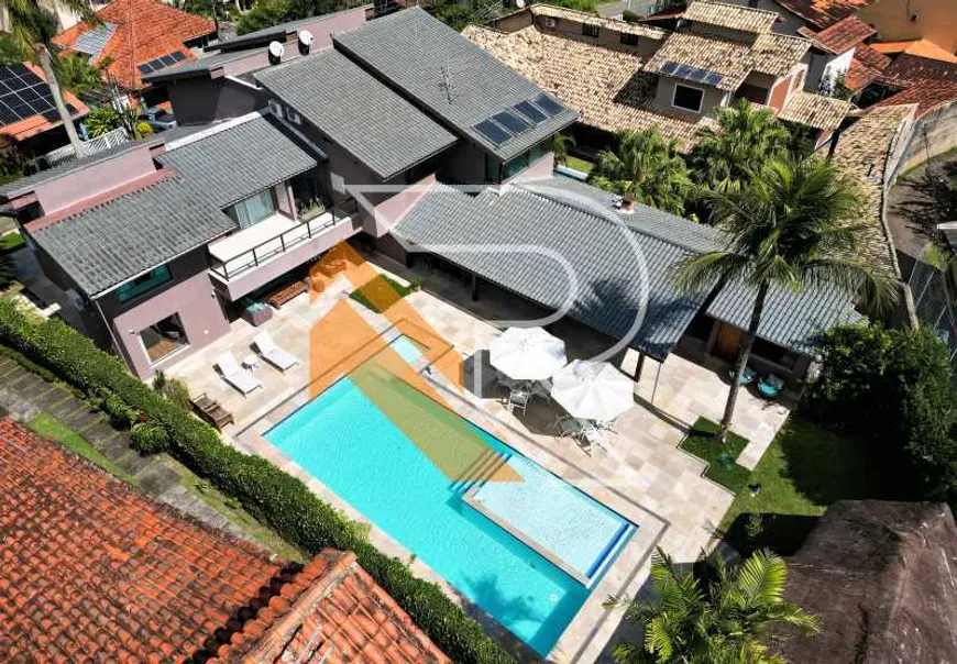 Foto 1 de Casa de Condomínio com 4 Quartos à venda, 750m² em Pendotiba, Niterói
