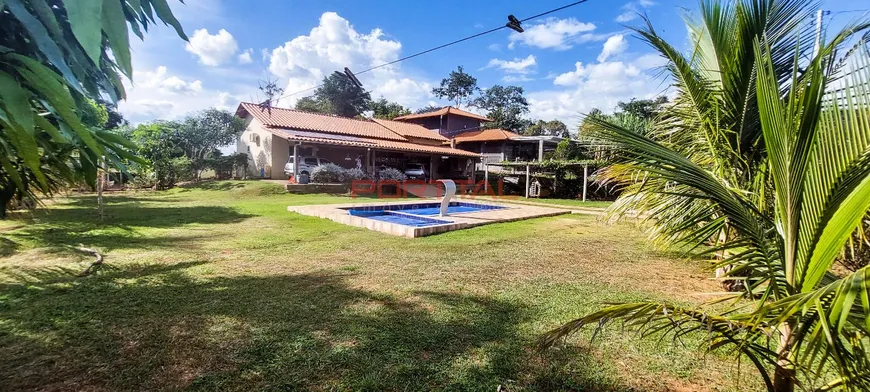 Foto 1 de Fazenda/Sítio com 3 Quartos à venda, 200m² em Zona Rural, Ouro Verde de Goiás