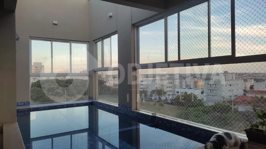 Foto 1 de Cobertura com 3 Quartos à venda, 277m² em Santa Mônica, Uberlândia