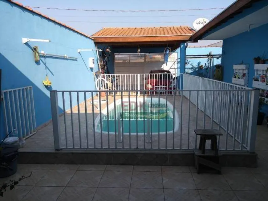 Foto 1 de Casa com 2 Quartos à venda, 97m² em Loteamento Residencial e Comercial Araguaia, Pindamonhangaba