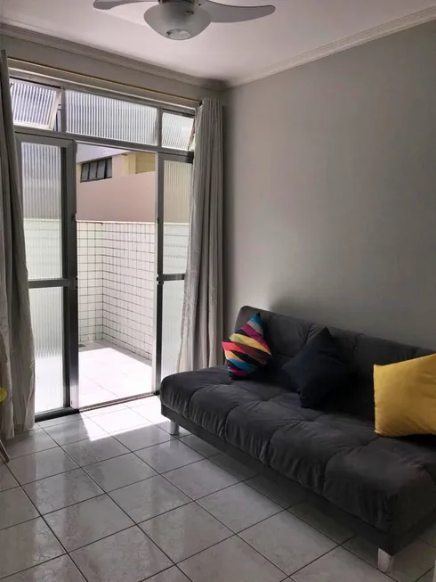 Foto 1 de Apartamento com 2 Quartos à venda, 65m² em Centro, Cabo Frio