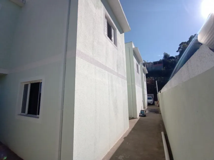 Foto 1 de Casa com 2 Quartos à venda, 252m² em Jardim Vassouras II, Francisco Morato