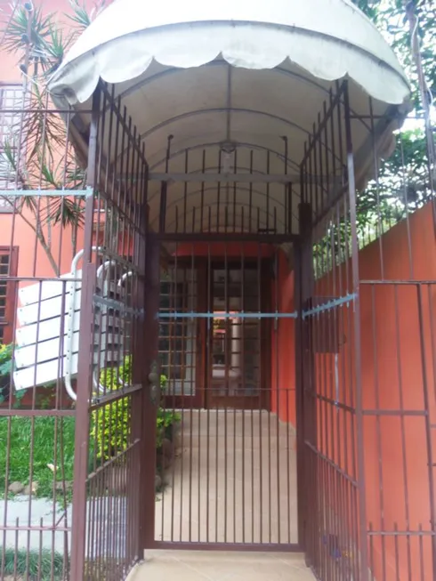 Foto 1 de Casa de Condomínio com 2 Quartos à venda, 85m² em Tristeza, Porto Alegre