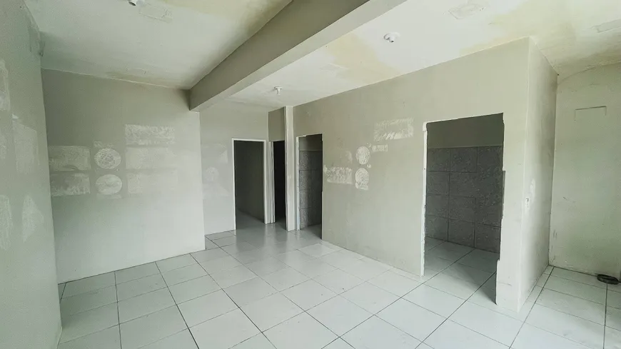 Foto 1 de Ponto Comercial com 9 Quartos para alugar, 190m² em Jereissati I, Maracanaú