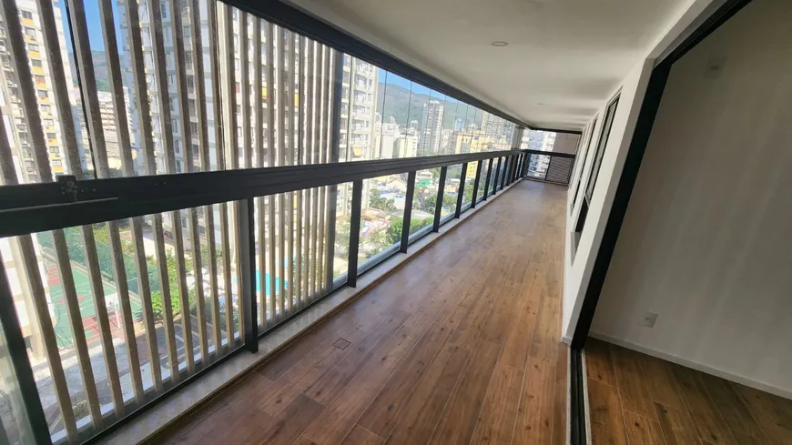 Foto 1 de Apartamento com 3 Quartos à venda, 144m² em Botafogo, Rio de Janeiro