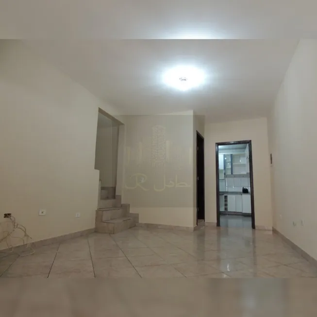 Foto 1 de Sobrado com 3 Quartos à venda, 225m² em Jardim Primeiro de Maio, Carapicuíba