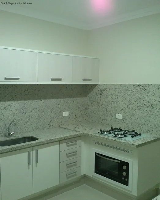 Foto 1 de Casa de Condomínio com 3 Quartos para alugar, 250m² em Lago Azul, Aracoiaba da Serra