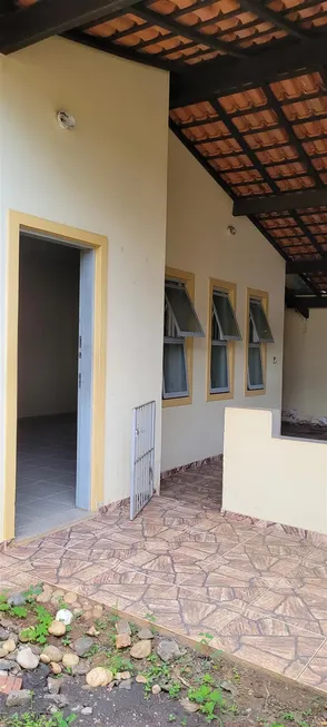 Foto 1 de Casa com 2 Quartos à venda, 120m² em , Registro