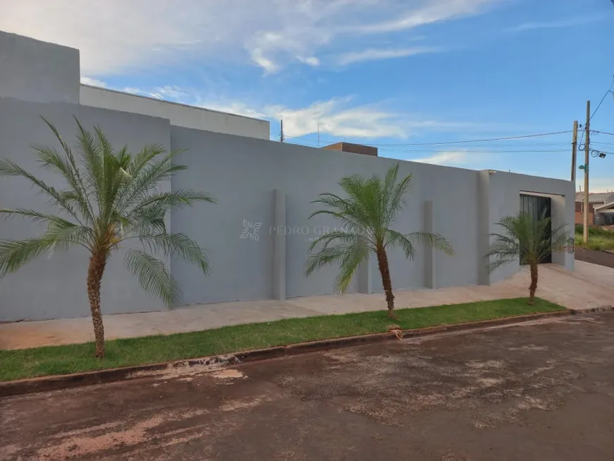 Foto 1 de Casa à venda, 120m² em Centro, Mandaguaçu