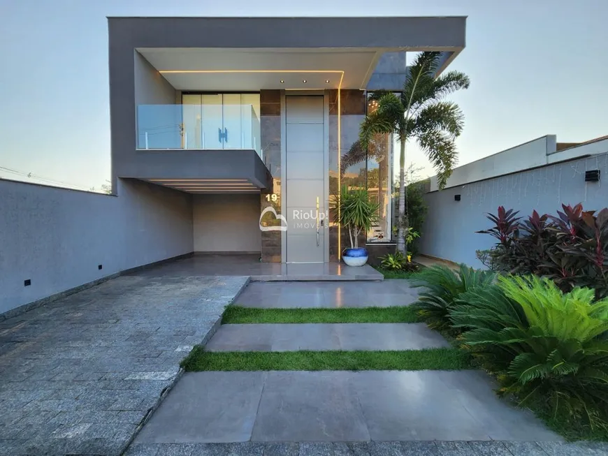 Foto 1 de Casa de Condomínio com 3 Quartos à venda, 242m² em Campo Grande, Rio de Janeiro