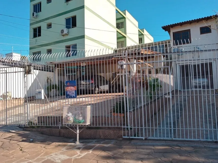 Foto 1 de Sobrado com 4 Quartos à venda, 168m² em Centro, Esteio