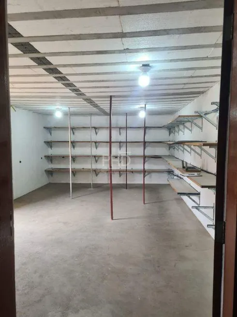 Foto 1 de Galpão/Depósito/Armazém à venda, 600m² em Alves Dias, São Bernardo do Campo