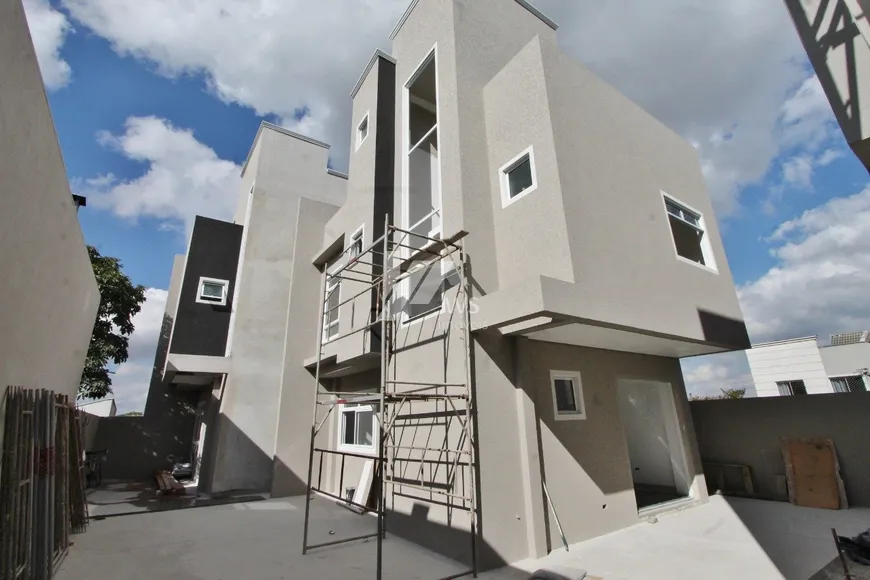 Foto 1 de Casa de Condomínio com 3 Quartos à venda, 118m² em Portão, Curitiba