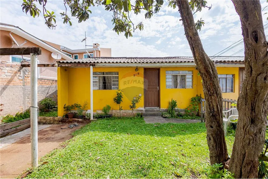 Foto 1 de Casa com 2 Quartos à venda, 68m² em Alto Boqueirão, Curitiba