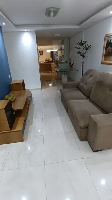 Foto 1 de Casa com 3 Quartos à venda, 125m² em Campo Limpo, São Paulo