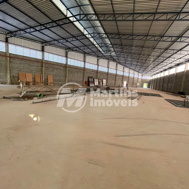 Foto 1 de Galpão/Depósito/Armazém para venda ou aluguel, 2500m² em Tamboré, Barueri