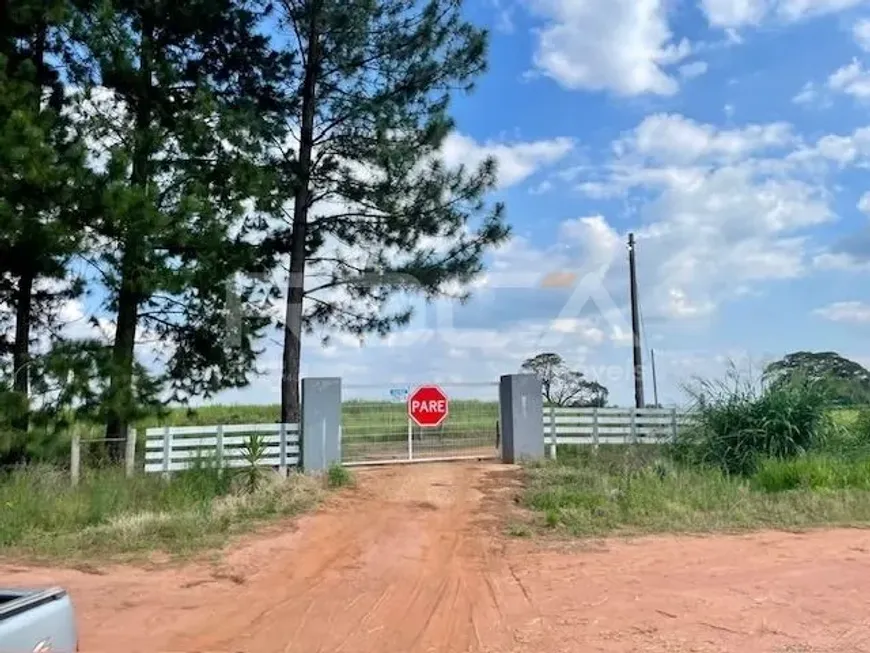 Foto 1 de Fazenda/Sítio com 5 Quartos à venda, 23m² em Zona Rural, Ribeirão Bonito