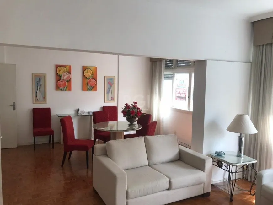 Foto 1 de Apartamento com 3 Quartos à venda, 139m² em Independência, Porto Alegre