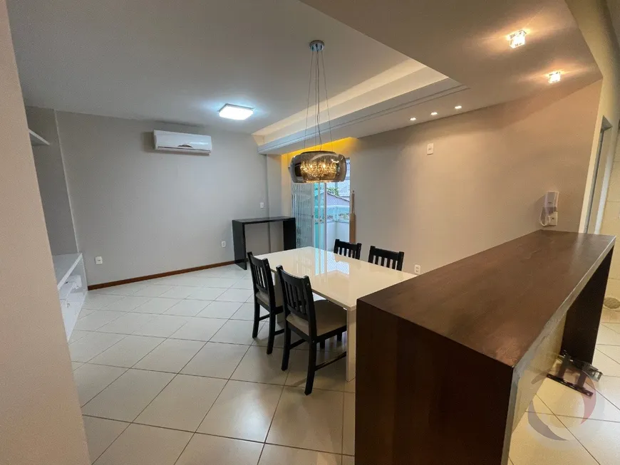 Foto 1 de Apartamento com 3 Quartos à venda, 91m² em Agronômica, Florianópolis