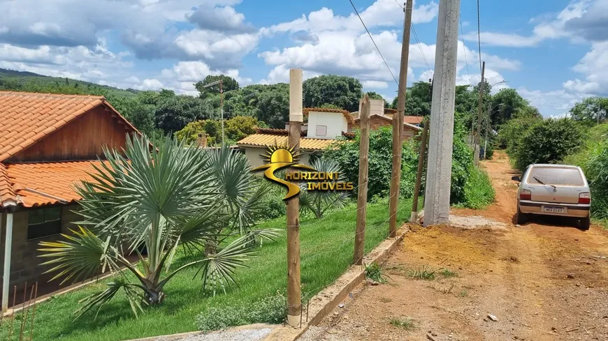 Foto 1 de Fazenda/Sítio à venda, 2100m² em Serra Azul, Mateus Leme