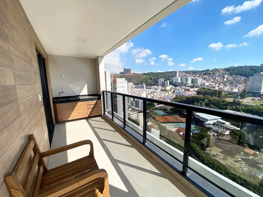 Foto 1 de Apartamento com 3 Quartos à venda, 109m² em Jardim Liú, Juiz de Fora