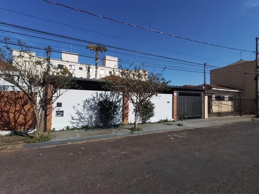 Foto 1 de Casa com 3 Quartos à venda, 224m² em Vila Xavier, Araraquara