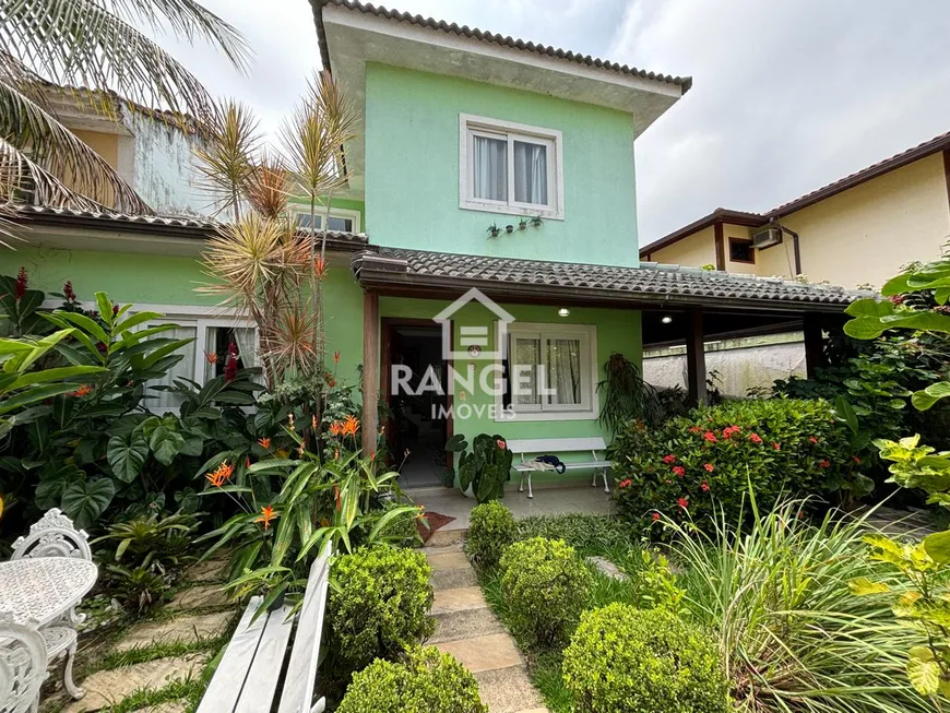 Foto 1 de Casa de Condomínio com 3 Quartos à venda, 180m² em Vargem Pequena, Rio de Janeiro