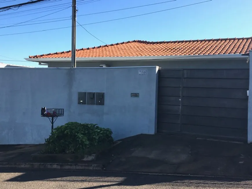 Foto 1 de Casa com 3 Quartos à venda, 177m² em Parque das Laranjeiras, Maringá