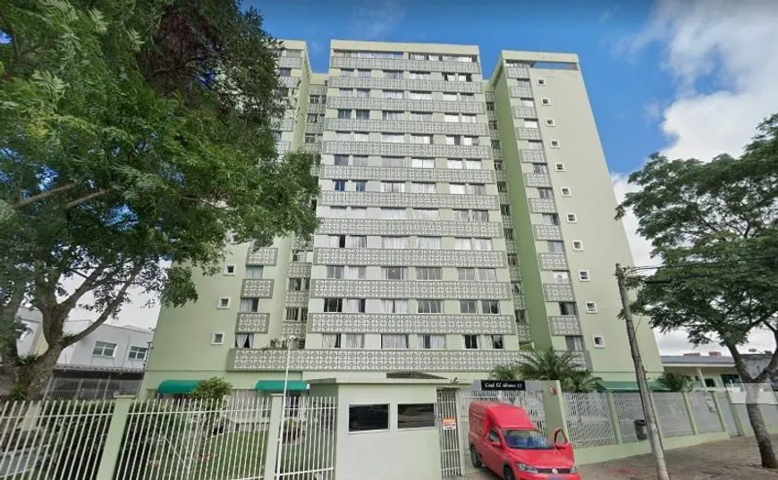 Foto 1 de Apartamento com 2 Quartos para alugar, 75m² em Portão, Curitiba