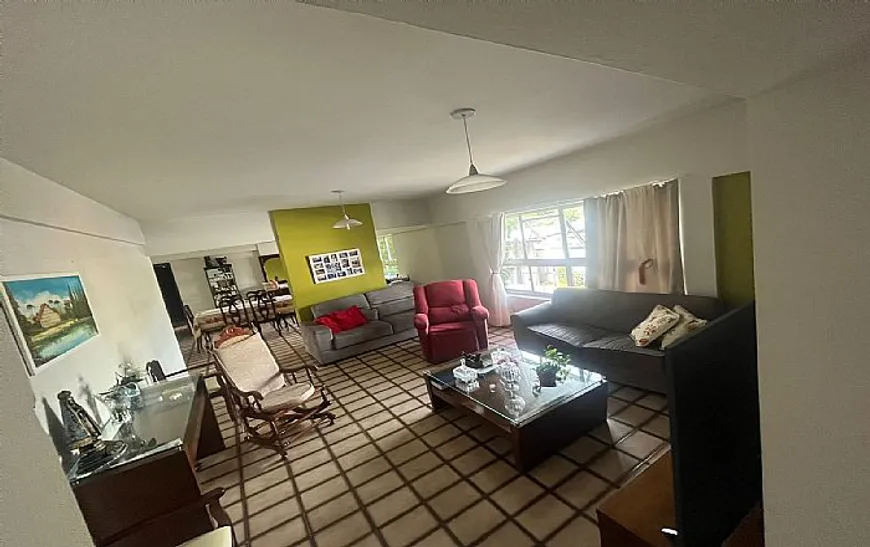 Foto 1 de Apartamento com 3 Quartos à venda, 177m² em Tirol, Natal