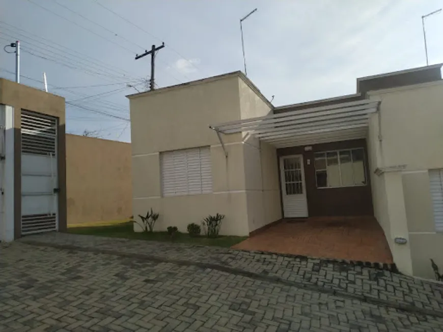 Foto 1 de Casa com 2 Quartos à venda, 48m² em Jardim Imperial, Atibaia