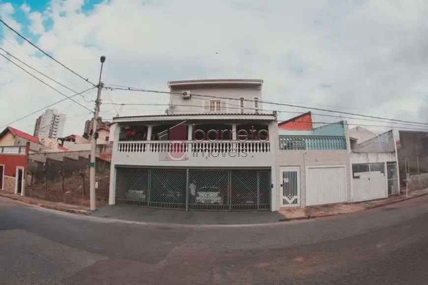 Foto 1 de Casa com 2 Quartos à venda, 350m² em Cidade Nova, Jundiaí