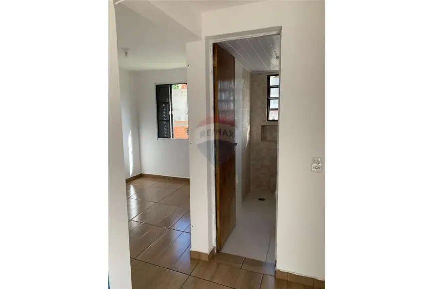 Foto 1 de Apartamento com 2 Quartos para alugar, 46m² em Jaragua, São Paulo
