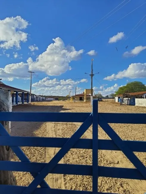 Foto 1 de Fazenda/Sítio à venda, 804000m² em , Tangará