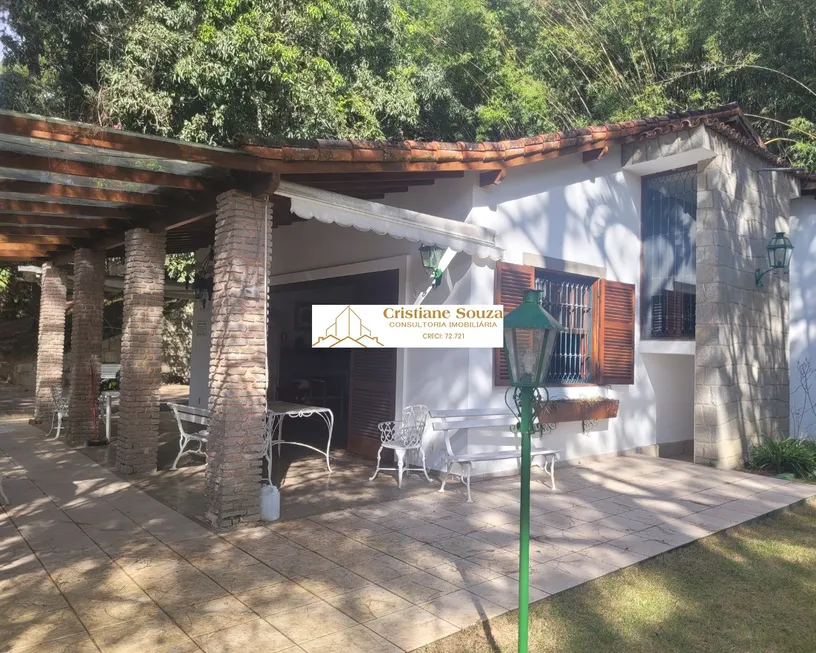Foto 1 de Fazenda/Sítio com 3 Quartos à venda, 5000m² em Barra do Imbuí, Teresópolis