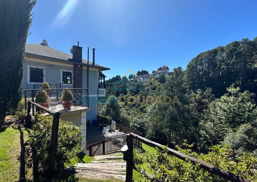 Foto 1 de Casa com 7 Quartos à venda, 3000m² em Capivari, Campos do Jordão