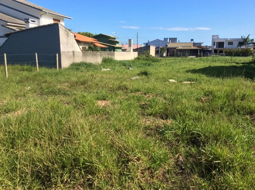 Foto 1 de Lote/Terreno à venda, 335m² em Ferraz, Garopaba