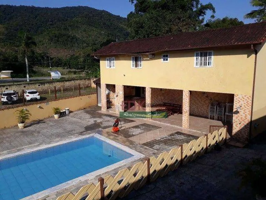 Foto 1 de Casa de Condomínio com 1 Quarto à venda, 45m² em PRAIA DE MARANDUBA, Ubatuba