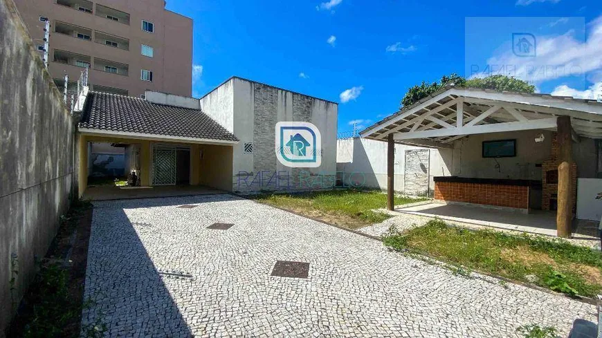 Foto 1 de Casa com 3 Quartos à venda, 160m² em Sapiranga, Fortaleza