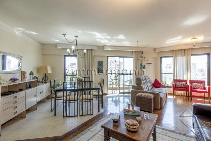 Foto 1 de Apartamento com 4 Quartos à venda, 130m² em Pompeia, São Paulo