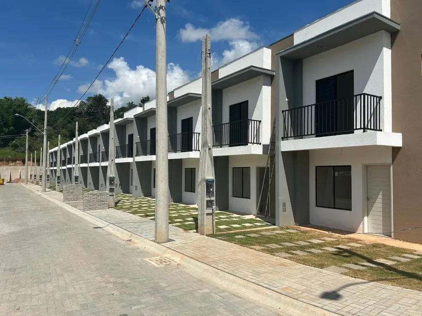 Foto 1 de Casa de Condomínio com 3 Quartos à venda, 93m² em Taboão, São Roque