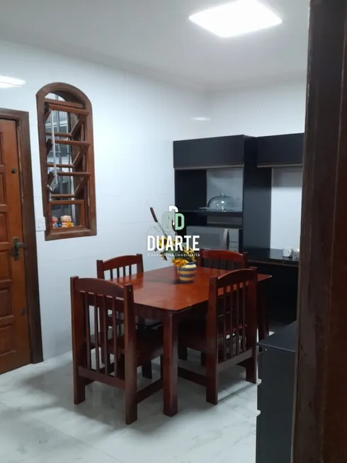 Foto 1 de Sobrado com 2 Quartos à venda, 65m² em Vila Matias, Santos