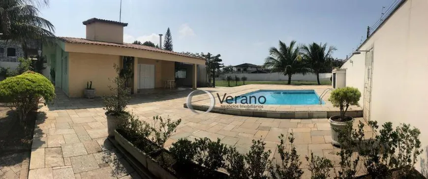 Foto 1 de Casa com 3 Quartos à venda, 154m² em Enseada, Guarujá