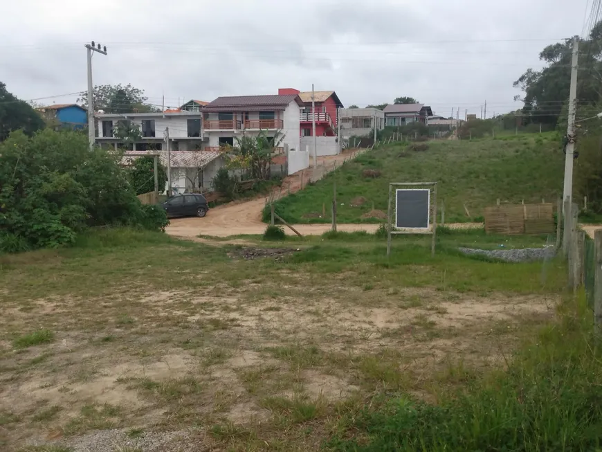 Foto 1 de Lote/Terreno à venda, 830m² em Praia do Rosa, Imbituba